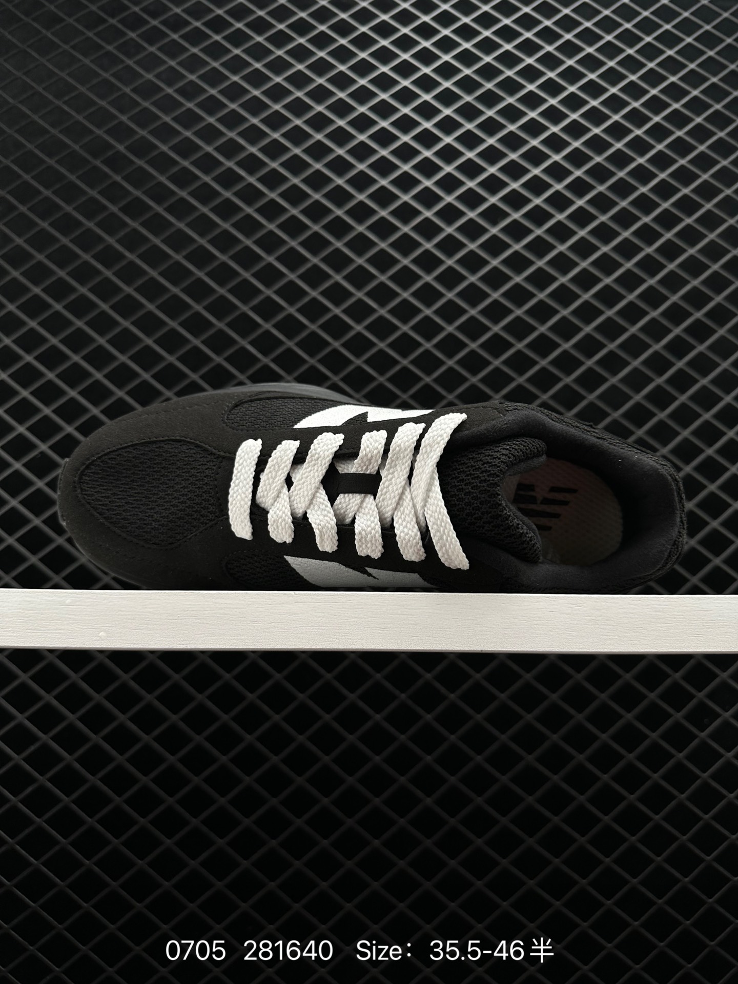 New Balance Warped Runner